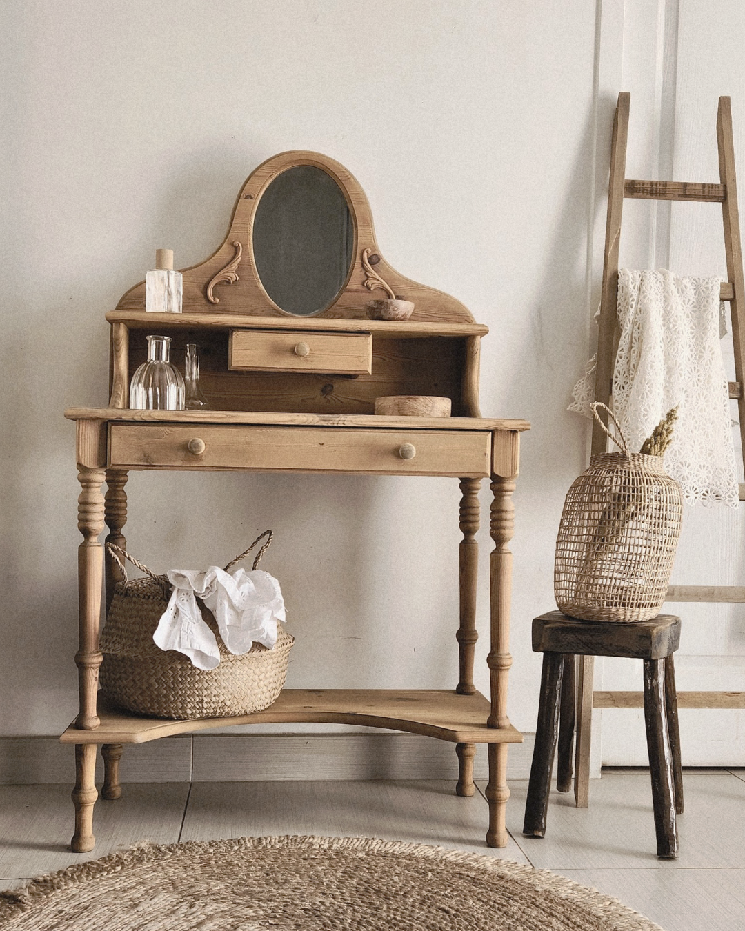 LA COIFFEUSE ANCIENNE N°26 {RÉSERVÉE}