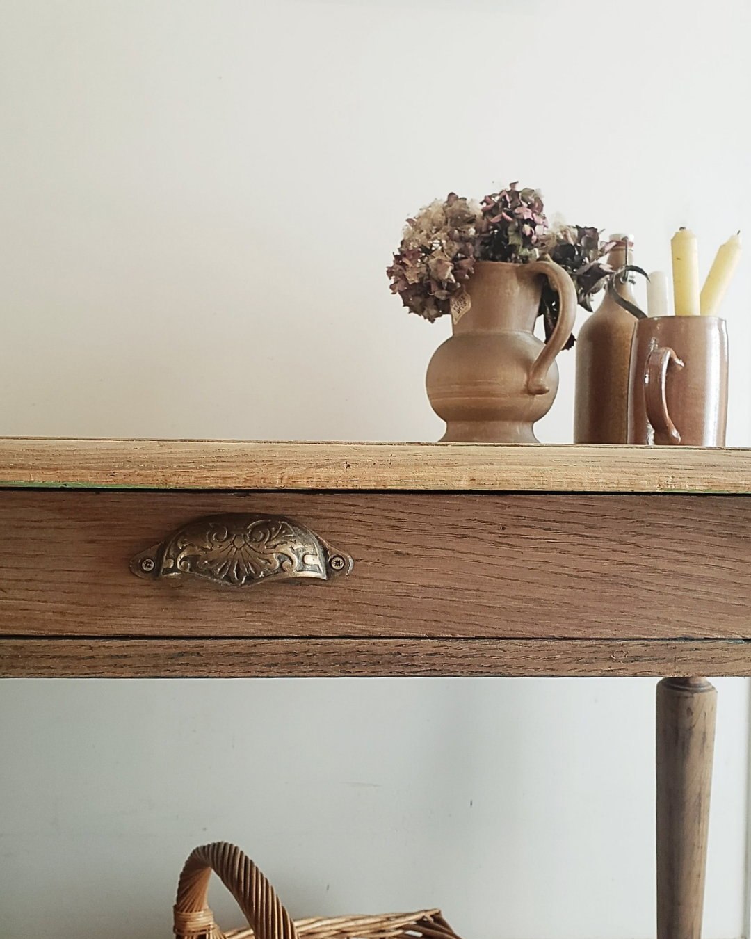 TABLE ANCIENNE