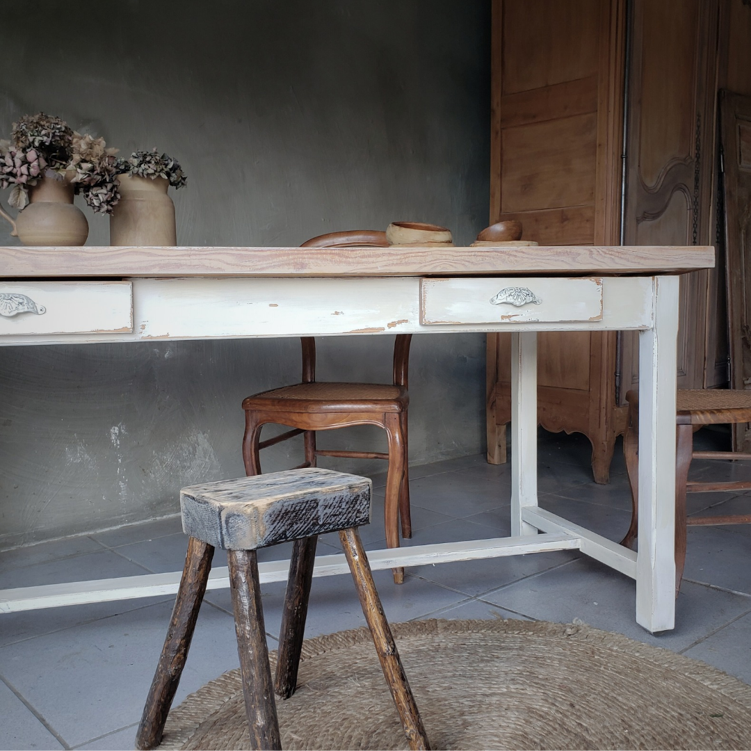 . TABLE [ERNESTINE].