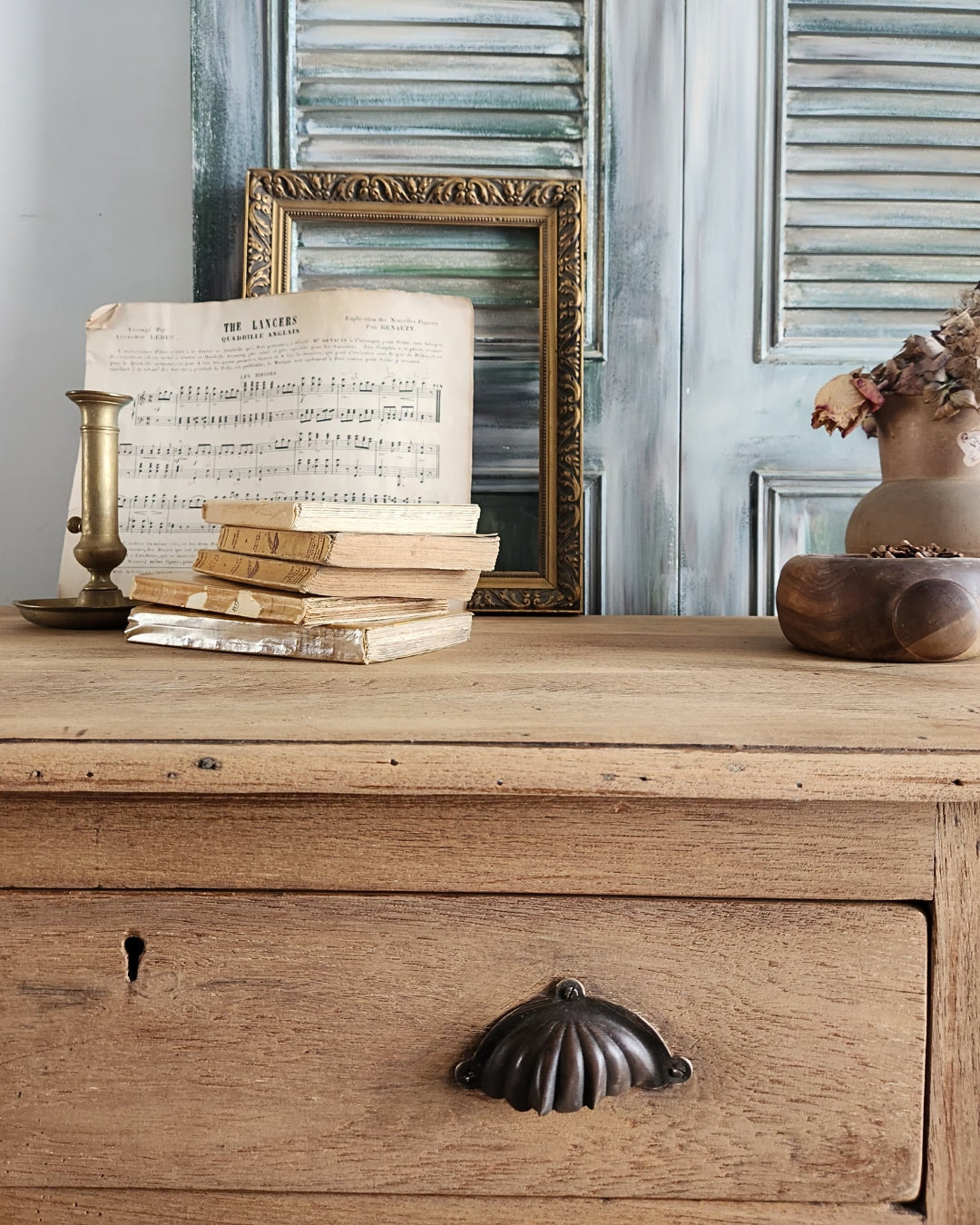 LE BUREAU EMILE