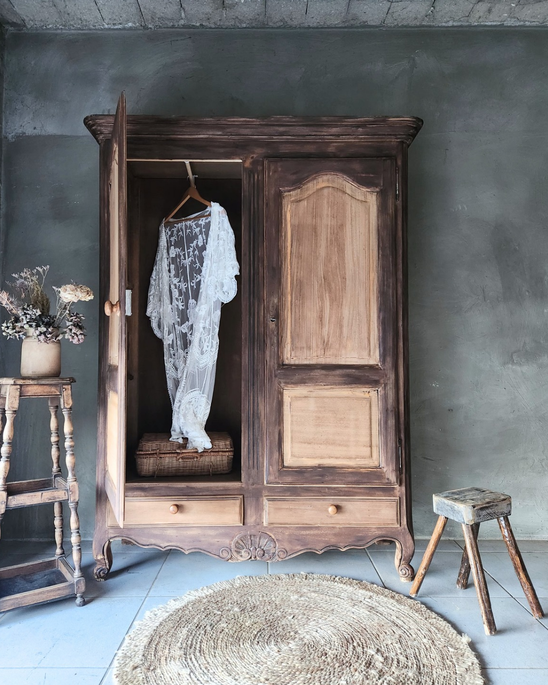 L' ARMOIRE DE CAMPAGNE