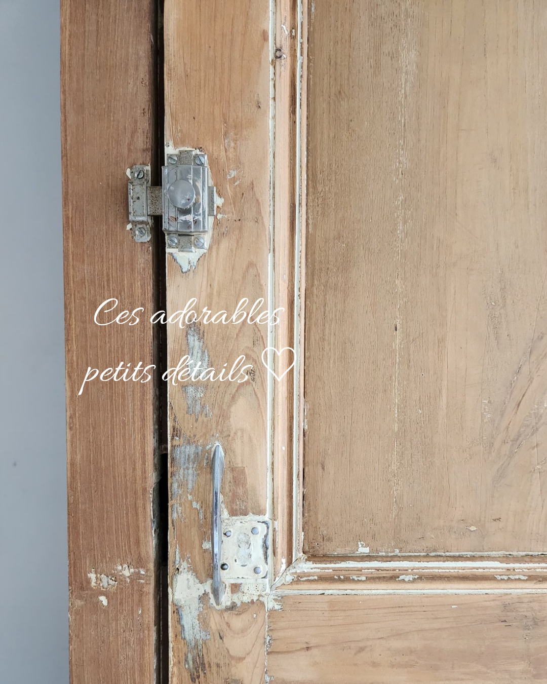 BONNETIÈRE EN CHÊNE armoire