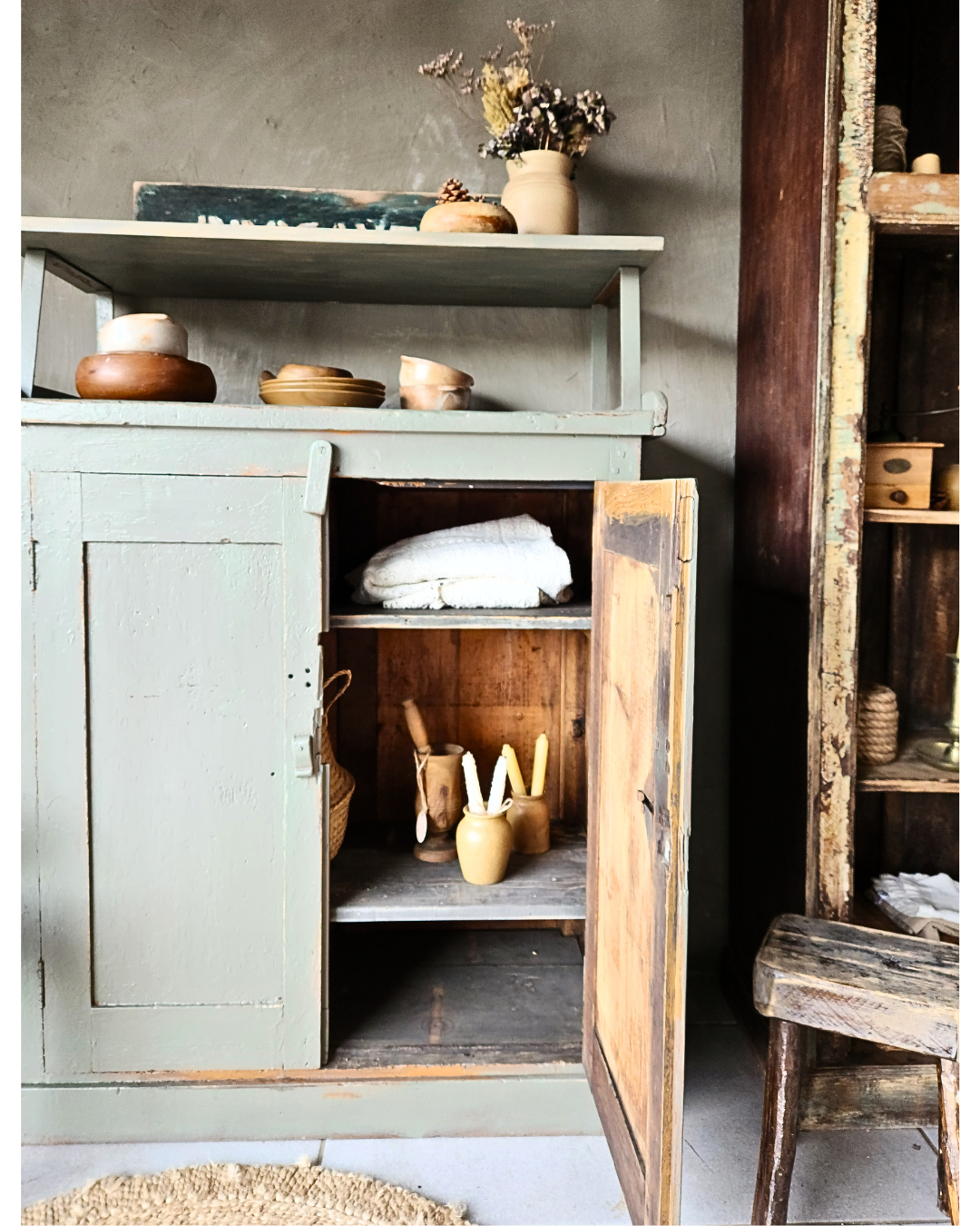 BUFFET/MEUBLE DE MÉTIER