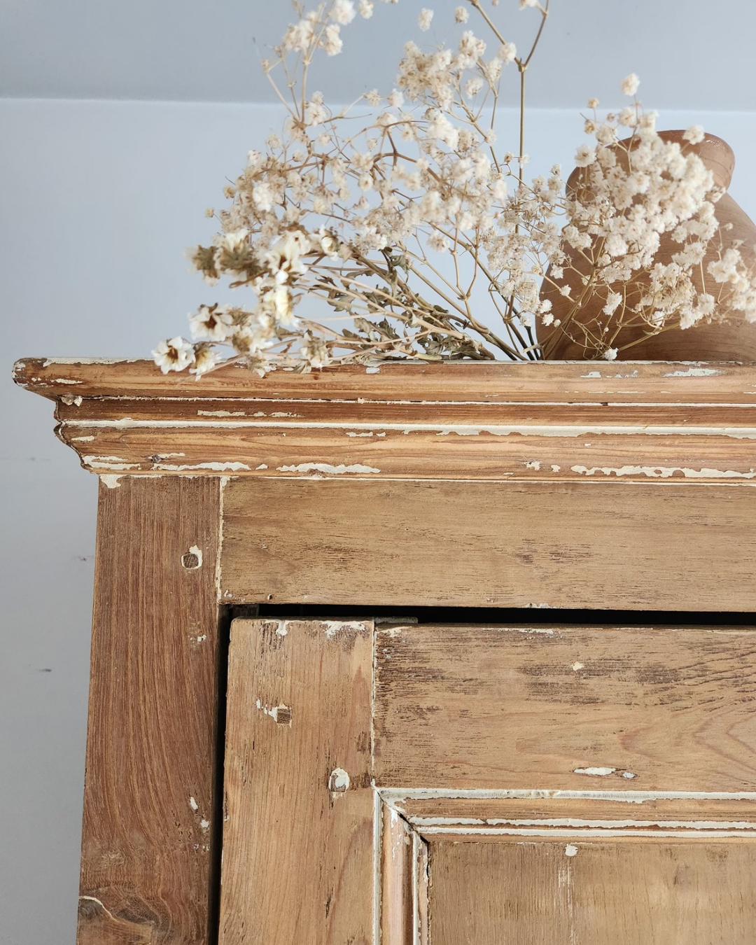 BONNETIÈRE EN CHÊNE armoire