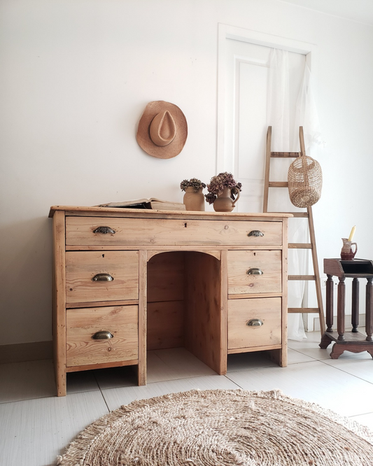 .  BUREAU BOIS BRUT