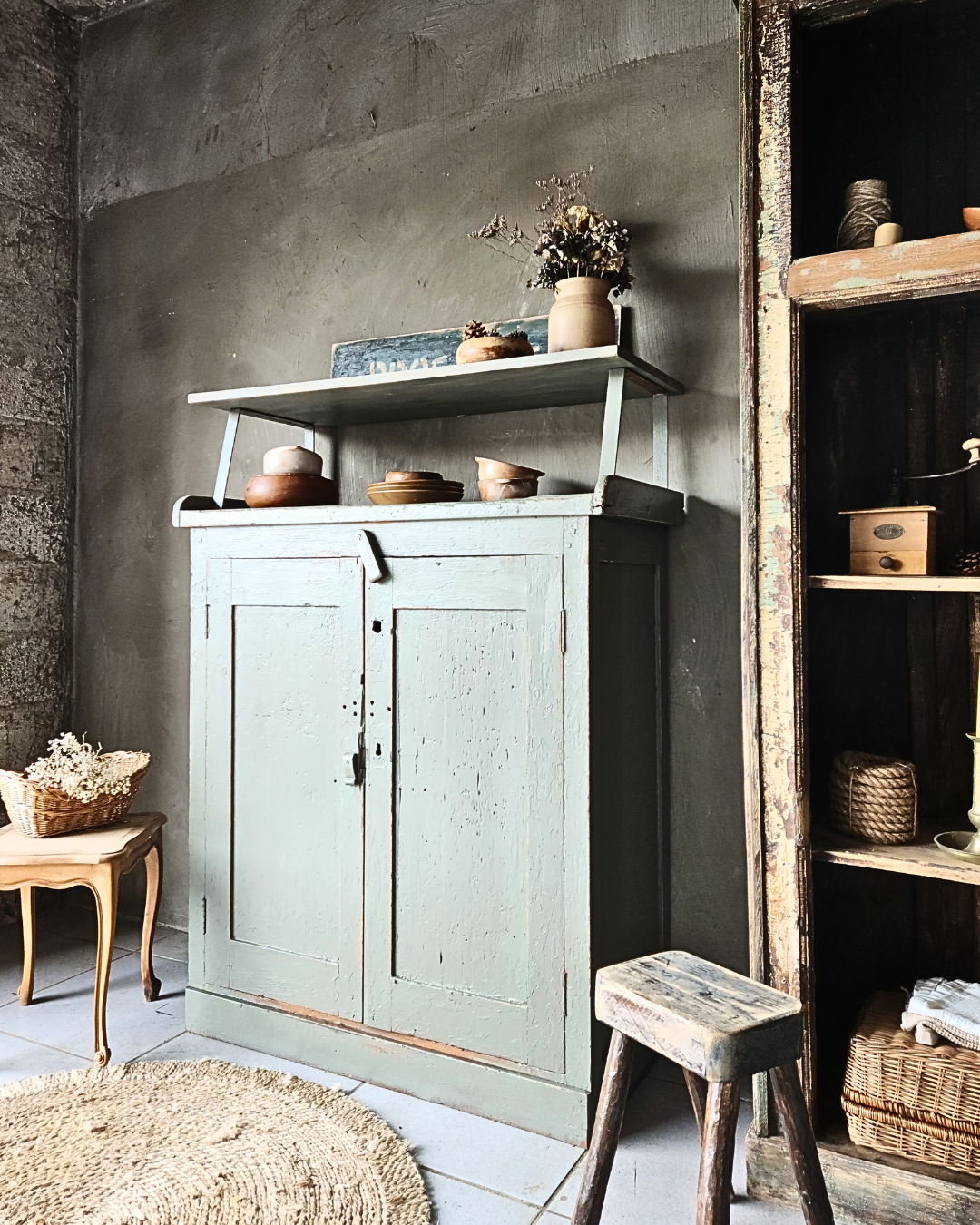 BUFFET/MEUBLE DE MÉTIER