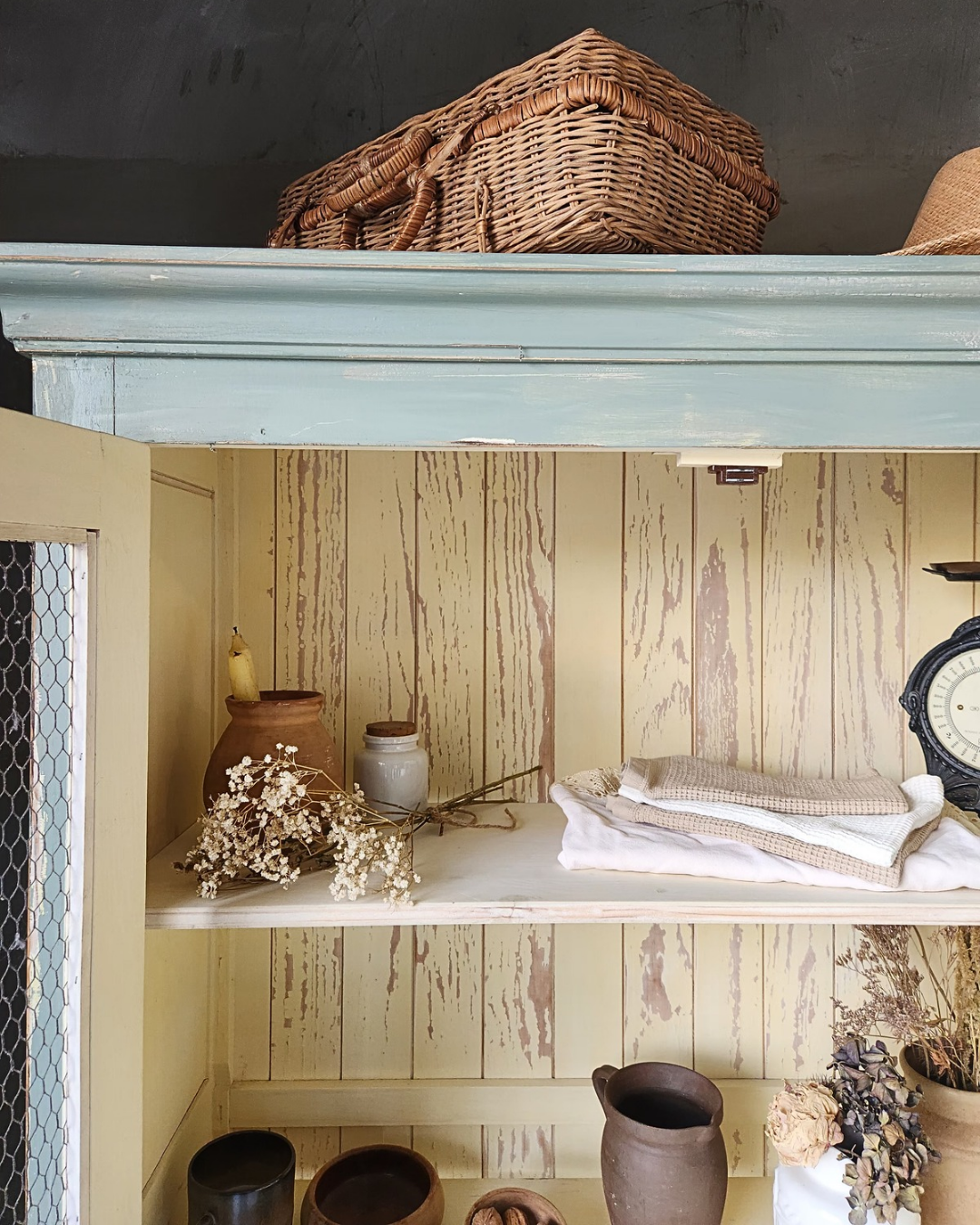 L'ARMOIRE COTTAGE CAROLINE