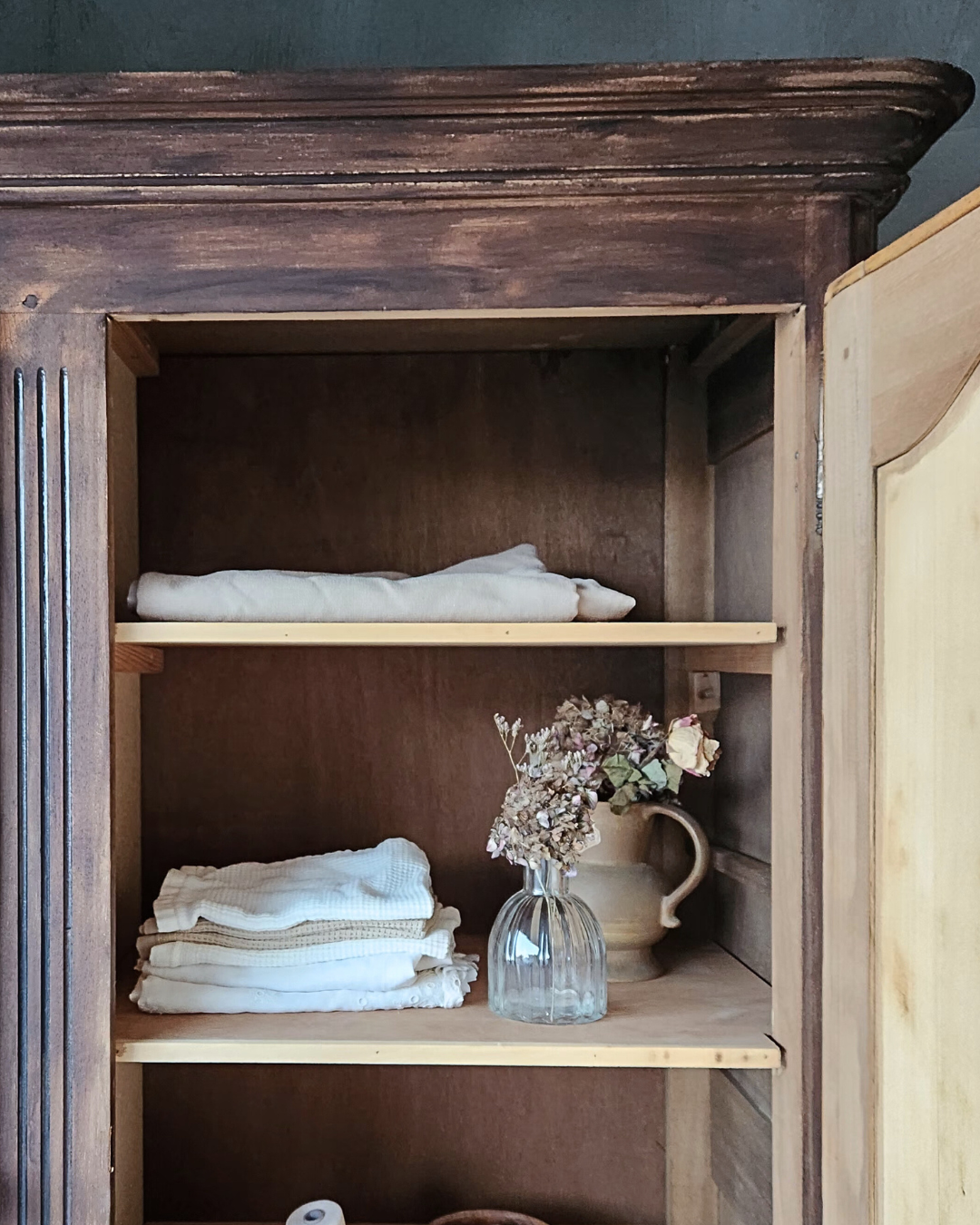 L' ARMOIRE DE CAMPAGNE